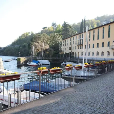 Red House Apartament Cremia