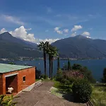 Apartman Red House Cremia